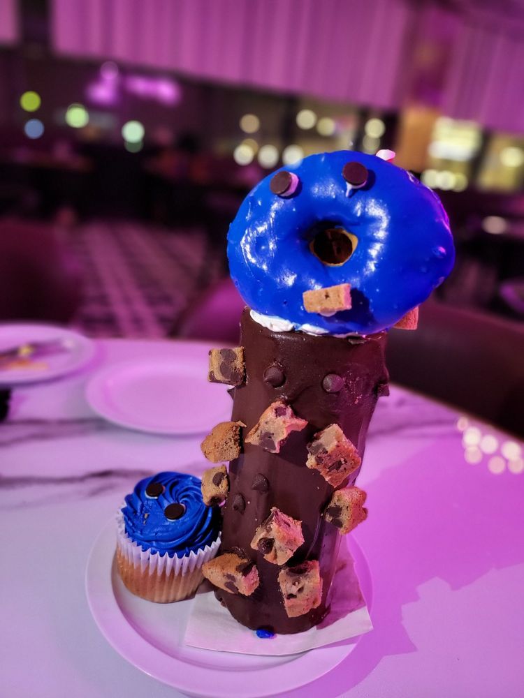 Ask Wali about Sugar Factory Queens